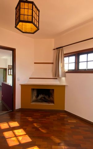 Casa para alugar com 247m², 5 quartos e 2 vagas
