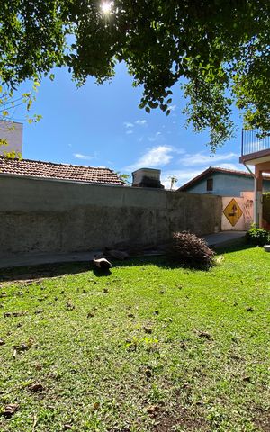 Casa para alugar com 247m², 5 quartos e 2 vagas