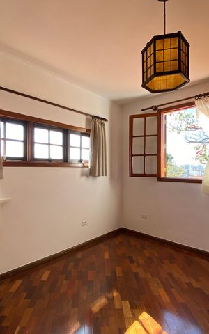 Casa para alugar com 247m², 5 quartos e 2 vagas