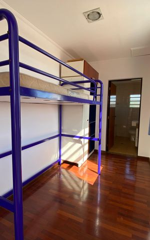 Casa para alugar com 247m², 5 quartos e 2 vagas