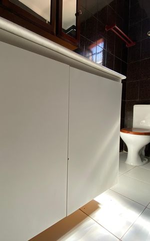 Casa para alugar com 247m², 5 quartos e 2 vagas