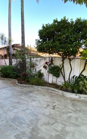 Casa para alugar com 247m², 5 quartos e 2 vagas