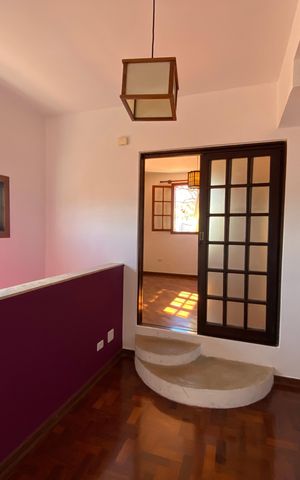 Casa para alugar com 247m², 5 quartos e 2 vagas
