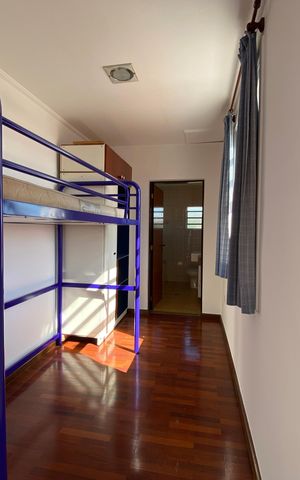Casa para alugar com 247m², 5 quartos e 2 vagas