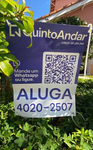 Casa para alugar com 247m², 5 quartos e 2 vagas