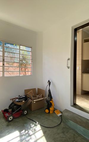 Casa para alugar com 247m², 5 quartos e 2 vagas