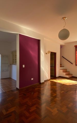 Casa para alugar com 247m², 5 quartos e 2 vagas