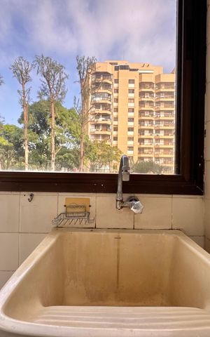 Apartamento para alugar com 116m², 3 quartos e 2 vagas Apartamento para alugar com 116m², 3 quartos e 2 vagasCozinha e Área de Serviço