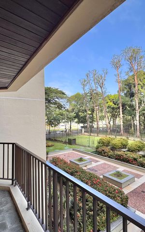 Apartamento para alugar com 116m², 3 quartos e 2 vagas Apartamento para alugar com 116m², 3 quartos e 2 vagasVaranda