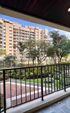 Apartamento para alugar com 116m², 3 quartos e 2 vagas Apartamento para alugar com 116m², 3 quartos e 2 vagasVaranda