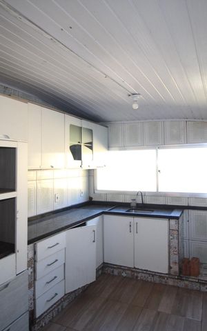 Casa à venda com 100m², 3 quartos e 2 vagasCozinha