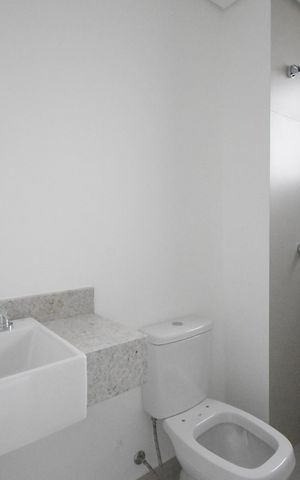 Apartamento à venda com 130m², 3 quartos e 2 vagasBanheiro da Suíte