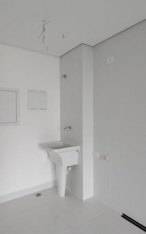 Apartamento à venda com 130m², 3 quartos e 2 vagasSala e cozinha