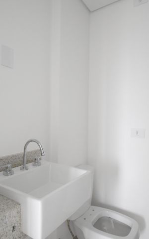Apartamento à venda com 79m², 2 quartos e 1 vagaBanheiro 2
