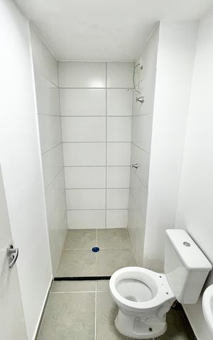 Apartamento para alugar com 37m², 2 quartos e sem vaga Apartamento para alugar com 37m², 2 quartos e sem vagaBanheiro