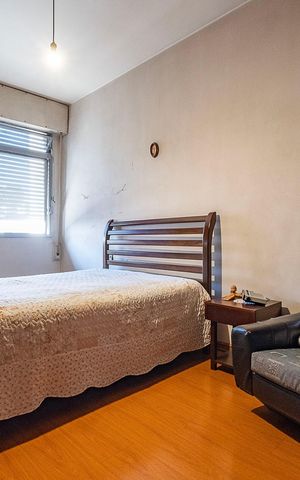 Apartamento à venda com 132m², 3 quartos e 2 vagas Apartamento à venda com 132m², 3 quartos e 2 vagasSuíte