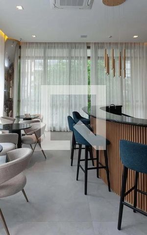 Apartamento à venda com 146m², 4 quartos e 2 vagas Apartamento à venda com 146m², 4 quartos e 2 vagasÁrea comum - Salão de festas