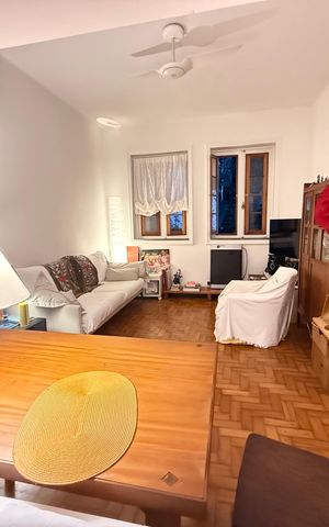Apartamento à venda com 68m², 2 quartos e sem vaga Apartamento à venda com 68m², 2 quartos e sem vagaSala