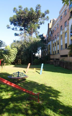 Apartamento à venda com 100m², 3 quartos e 2 vagasÁrea comum - Playground