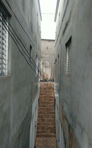 Casa à venda com 300m², 5 quartos e 1 vaga
