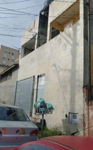 Casa à venda com 300m², 5 quartos e 1 vaga
