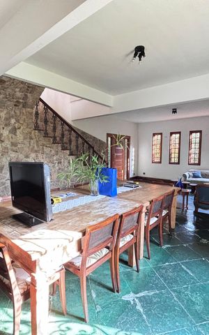 Casa de condomínio para alugar com 960m², 4 quartos e 3 vagas Casa de condomínio para alugar com 960m², 4 quartos e 3 vagasSala 2