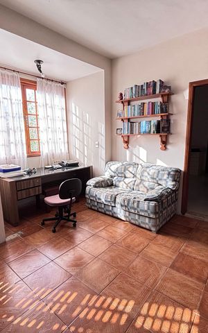 Casa de condomínio para alugar com 960m², 4 quartos e 3 vagas Casa de condomínio para alugar com 960m², 4 quartos e 3 vagasCorredor