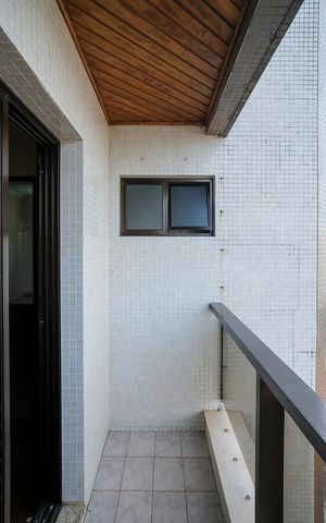 Apartamento à venda com 114m², 3 quartos e 2 vagasVaranda da suíte