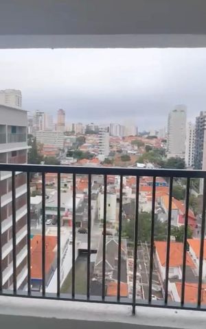 Studio à venda com 26m², 1 quarto e sem vaga Studio à venda com 26m², 1 quarto e sem vagaVaranda
