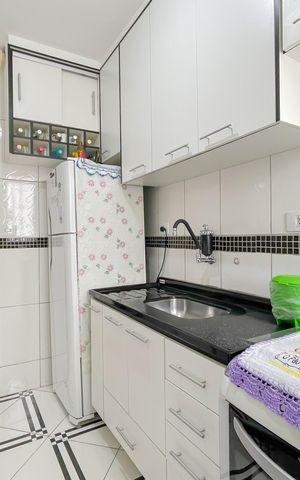 Casa de condomínio à venda com 44m², 2 quartos e 1 vaga Casa de condomínio à venda com 44m², 2 quartos e 1 vagaCozinha