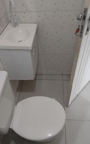 Casa à venda com 565m², 3 quartos e 4 vagas Casa à venda com 565m², 3 quartos e 4 vagasLavabo 1