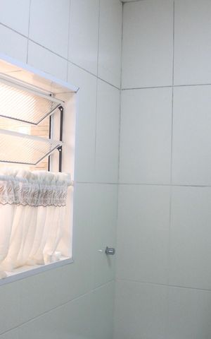 Casa à venda com 565m², 3 quartos e 4 vagasBanheiro 2