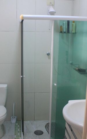 Casa à venda com 565m², 3 quartos e 4 vagasBanheiro 2