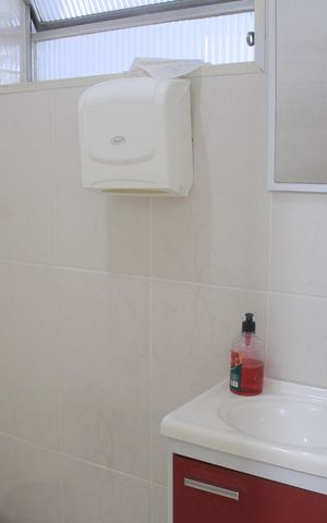 Casa à venda com 565m², 3 quartos e 4 vagasBanheiro 3