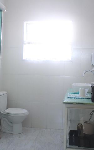Casa à venda com 565m², 3 quartos e 4 vagasBanheiro 1