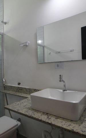 Casa à venda com 251m², 3 quartos e 4 vagasBanheiro Social