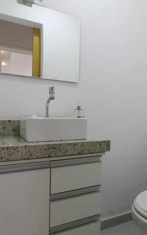Casa à venda com 251m², 3 quartos e 4 vagasLavabo