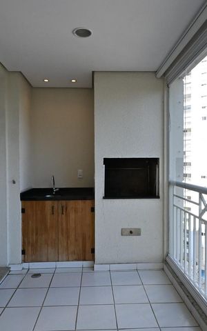 Apartamento à venda com 87m², 3 quartos e 1 vagaVaranda
