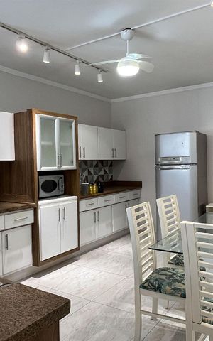 Apartamento para alugar com 170m², 3 quartos e 1 vagaCozinha e Área de Serviço