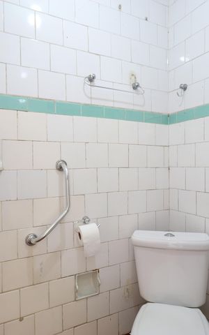 Casa à venda com 180m², 4 quartos e 1 vagaBanheiro de serviço