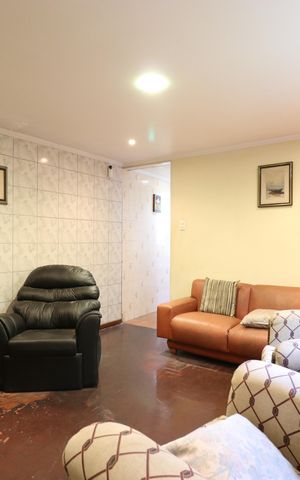 Casa à venda com 180m², 4 quartos e 1 vagaSlaa
