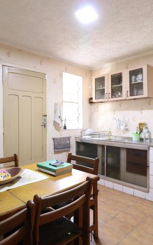 Casa à venda com 180m², 4 quartos e 1 vagaCozinha 