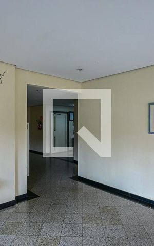 Apartamento para alugar com 72m², 2 quartos e 1 vaga