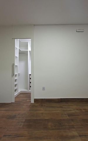 Casa à venda com 105m², 3 quartos e 4 vagasSuíte 