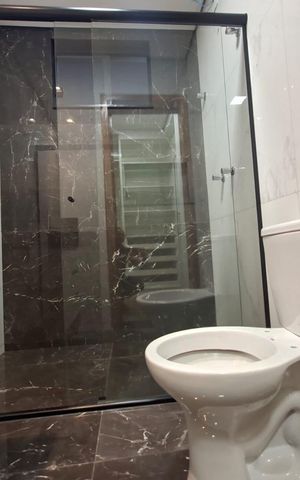 Casa à venda com 105m², 3 quartos e 4 vagasBanheiro da Suíte 