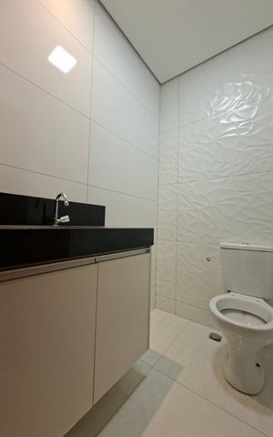 Casa à venda com 105m², 3 quartos e 4 vagasLavabo