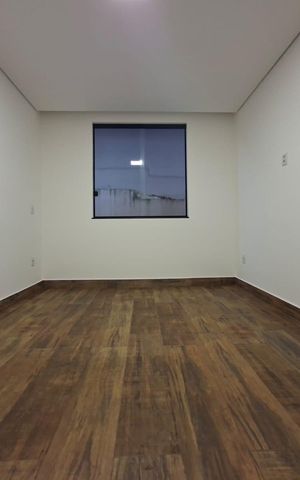 Casa à venda com 105m², 3 quartos e 4 vagasQuarto 2