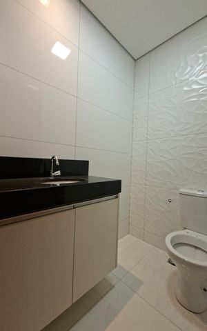 Casa à venda com 105m², 3 quartos e 4 vagasLavabo
