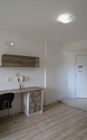 Apartamento à venda com 56m², 1 quarto e sem vaga Apartamento à venda com 56m², 1 quarto e sem vagaSala escritório