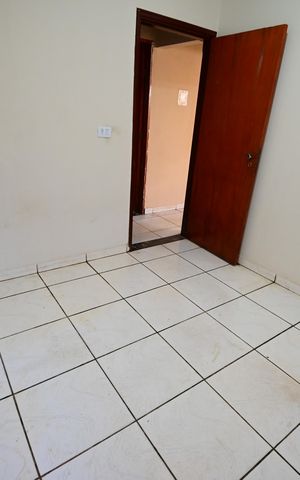 Casa para alugar com 90m², 2 quartos e 1 vaga